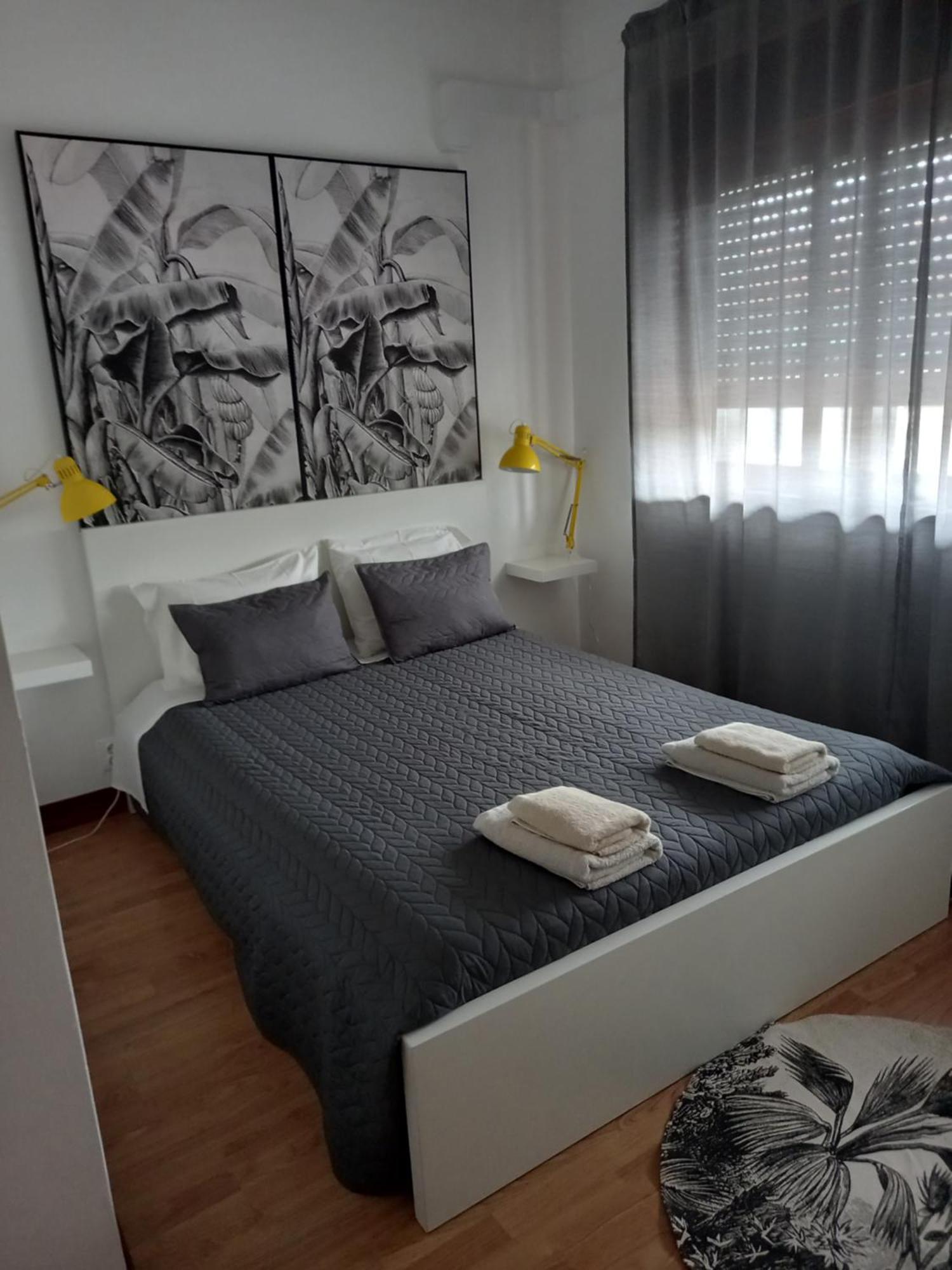Buddies Charm Apt - Self Catering Aveiro Esterno foto