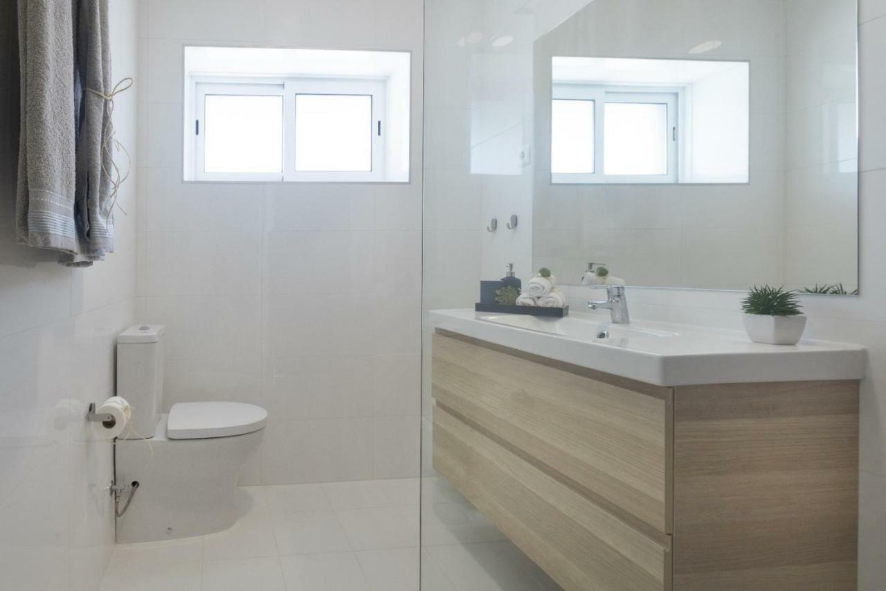 Buddies Charm Apt - Self Catering Aveiro Esterno foto